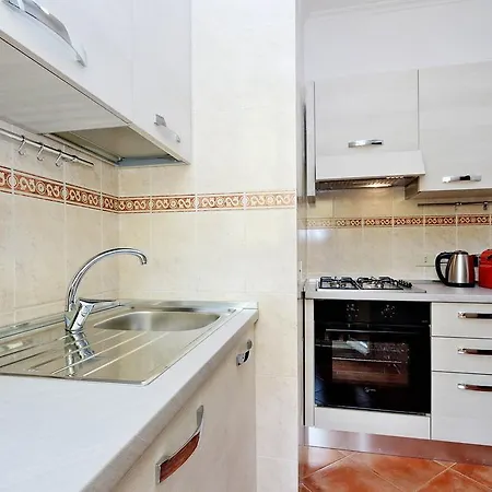 Appartamento Mecenate Charme Roma